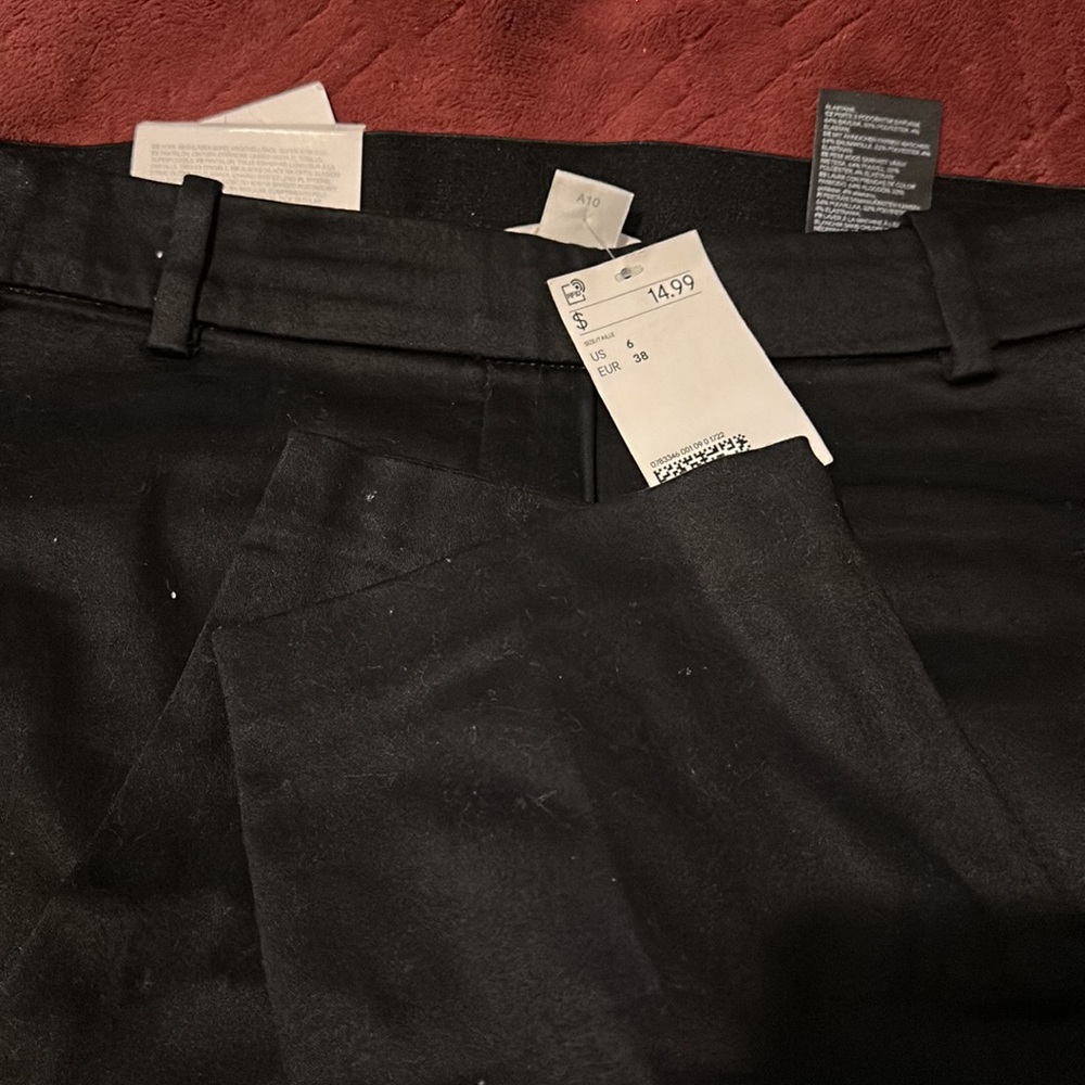 H&M - Picture 2 of 3